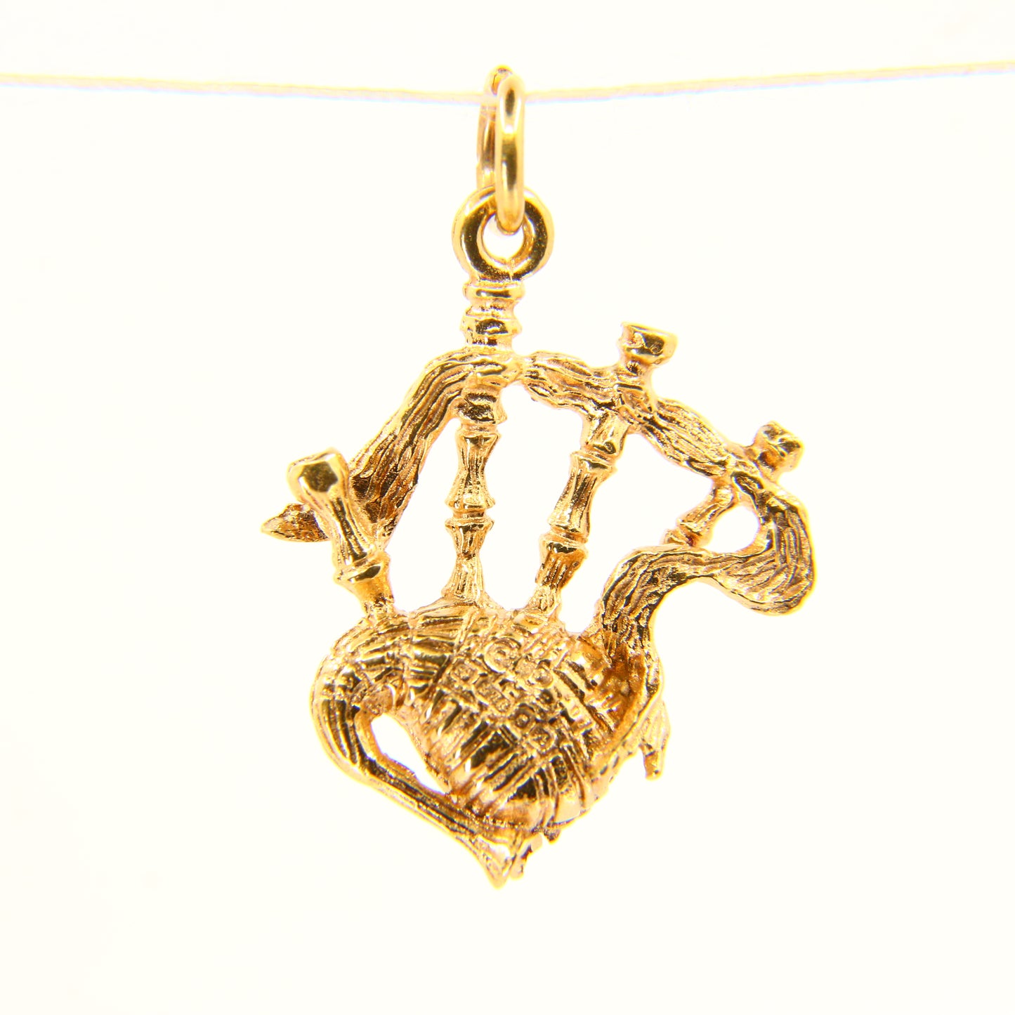 Vintage 9ct Scottish Bagpipes Pendant Hallmarked Yellow Gold Charm Scotland