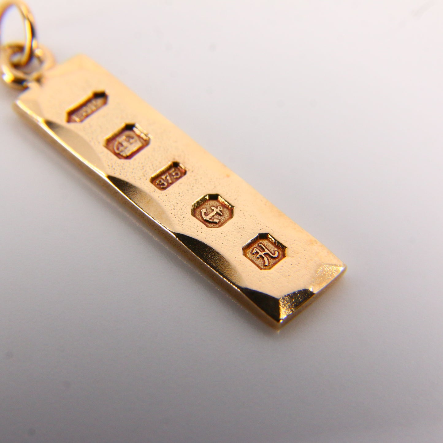 Small Vintage 9ct Gold Ingot Pendant Hallmarked Birmingham 1982 Gold Charm