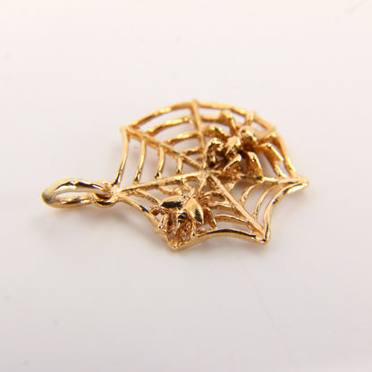 Vintage 9ct 3D Spiderweb Spider and Fly Charm Pendant Hallmarked Yellow Gold