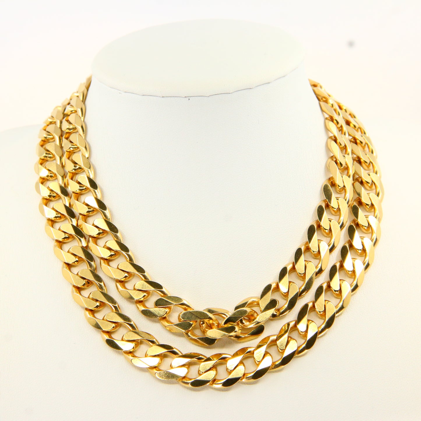 Vintage Heavy 9ct Curb Link Chain Long 28.5 Inch Necklace Yellow Gold Hallmarked